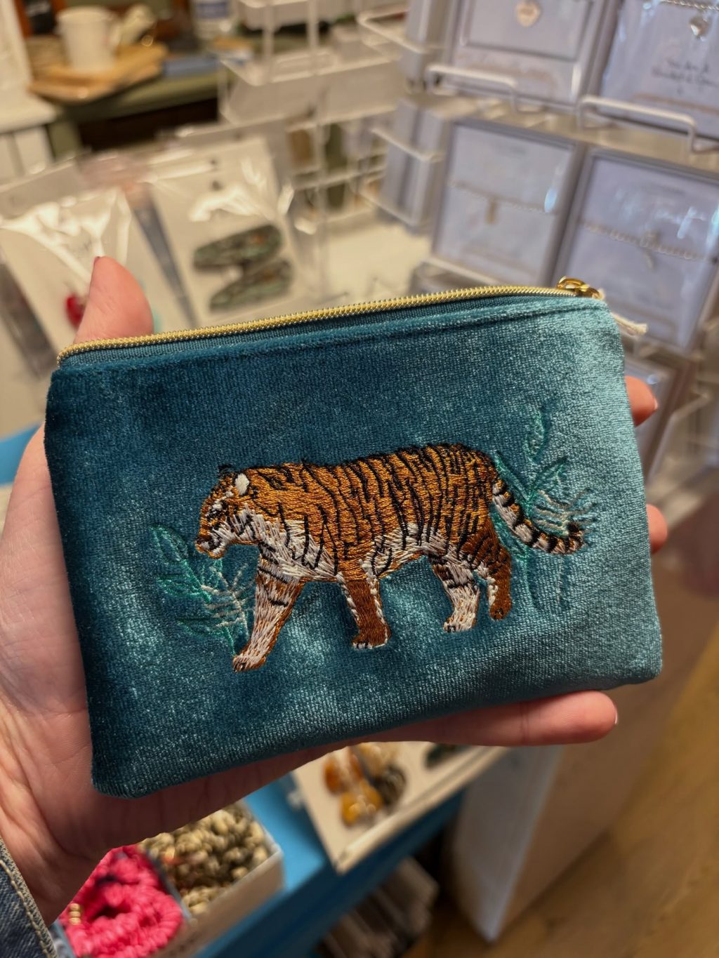 Instagram post from thegoodhomegifts. This post is in position 8.