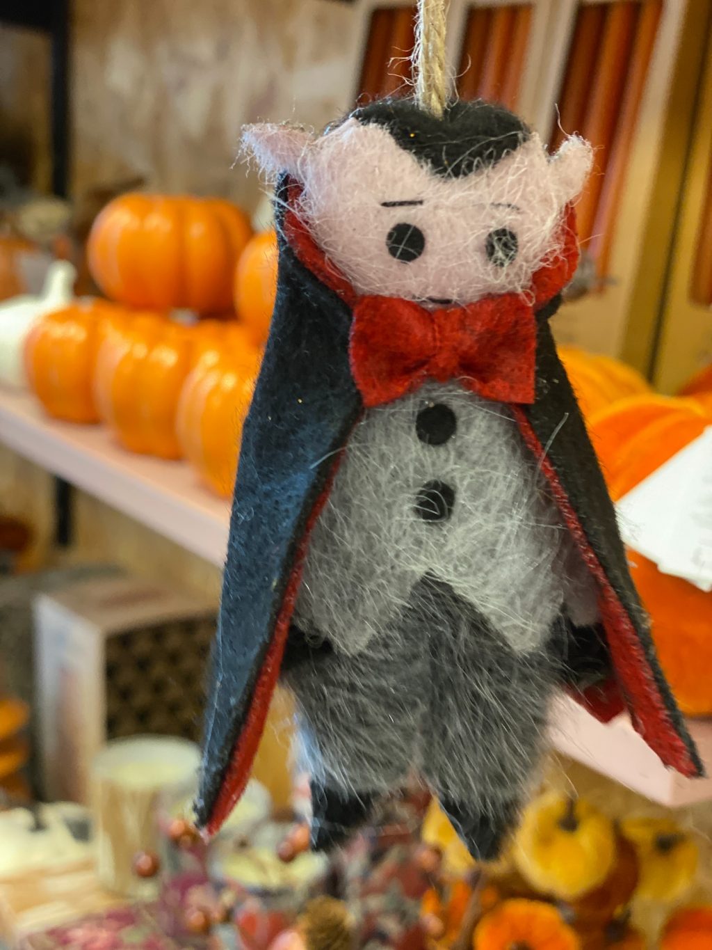 Instagram post from thegoodhomegifts. This post is in position 7.