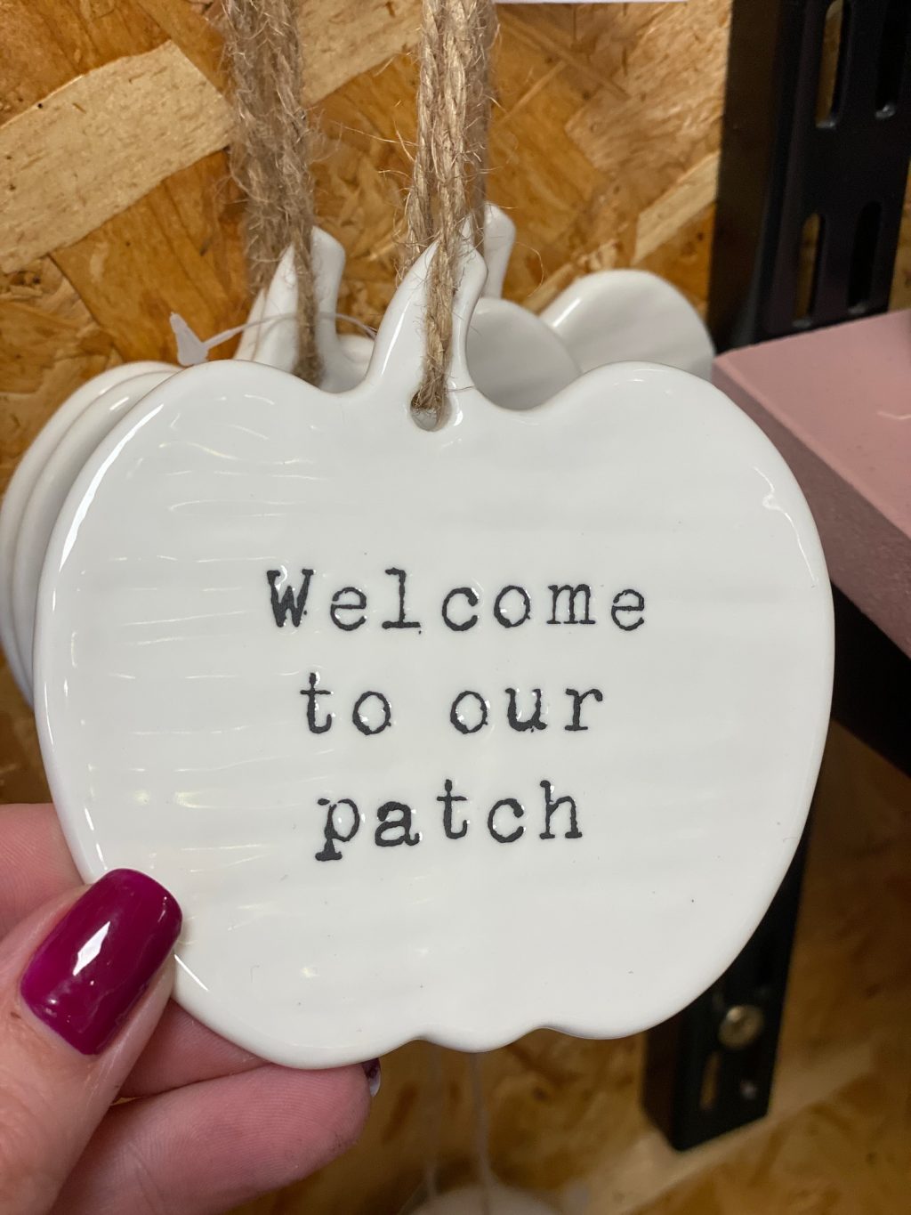 Instagram post from thegoodhomegifts. This post is in position 6.