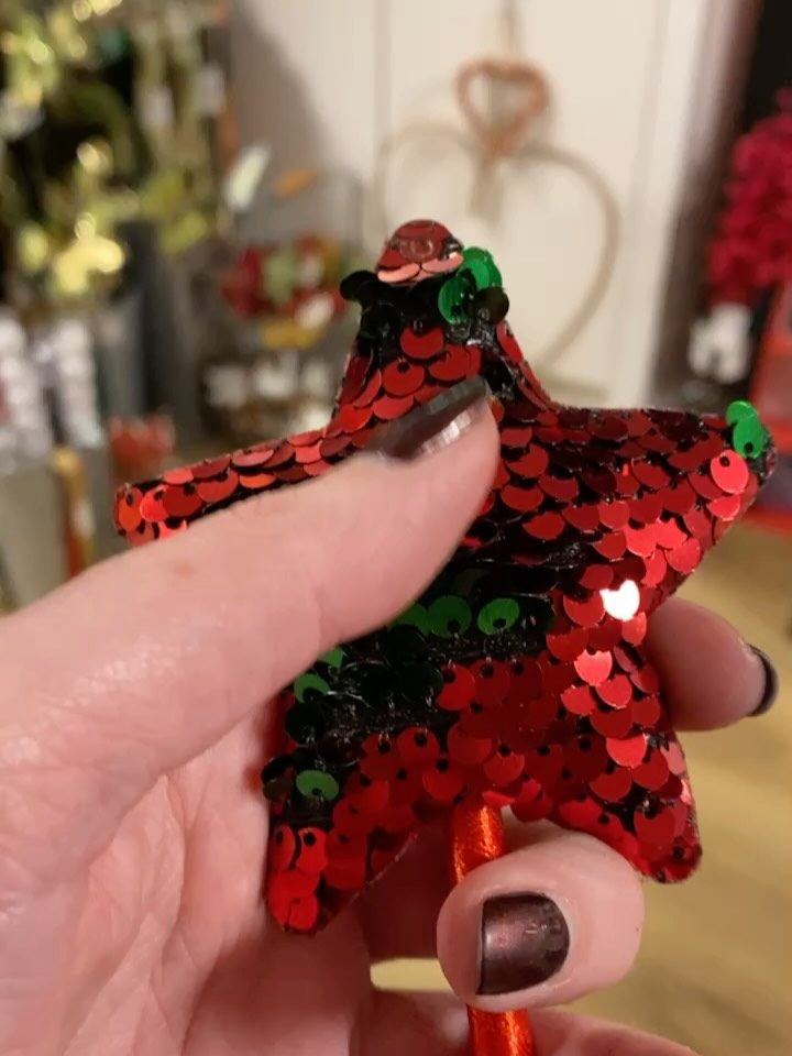 Instagram post from thegoodhomegifts. This post is in position 5.