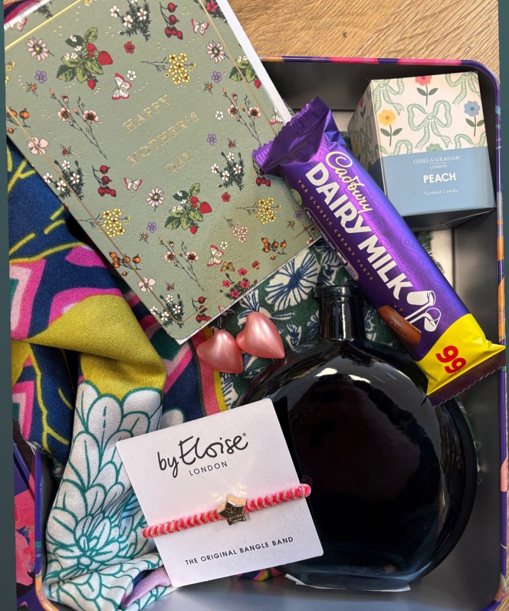 Instagram post from thegoodhomegifts. This post is in position 9.