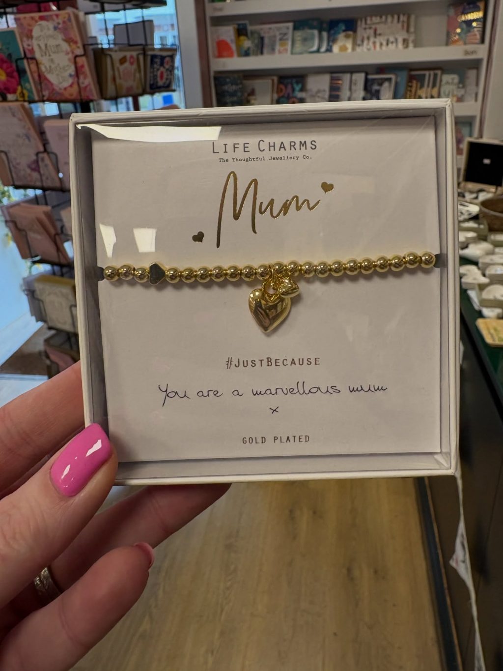 Instagram post from thegoodhomegifts. This post is in position 6.