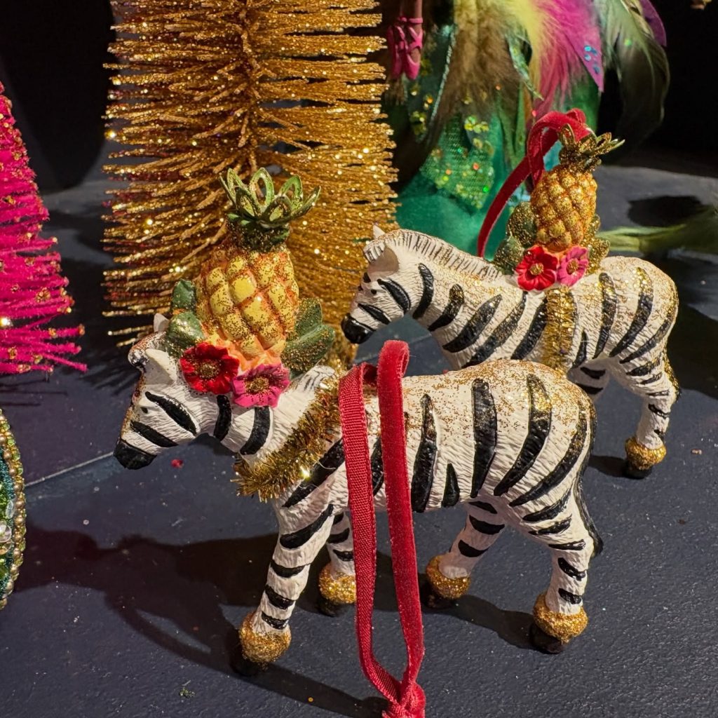 Instagram post from thegoodhomegifts. This post is in position 1.