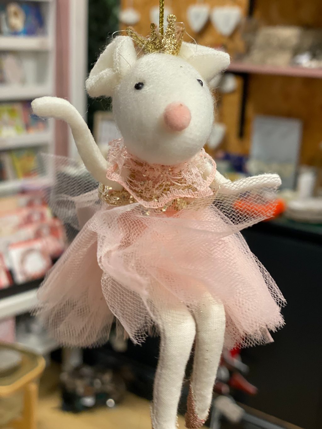 Instagram post from thegoodhomegifts. This post is in position 2.