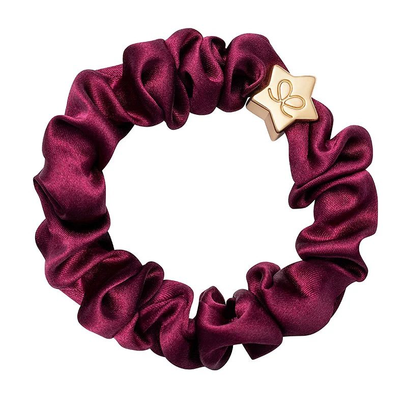 Instagram post from thegoodhomegifts. This post is in position 5.