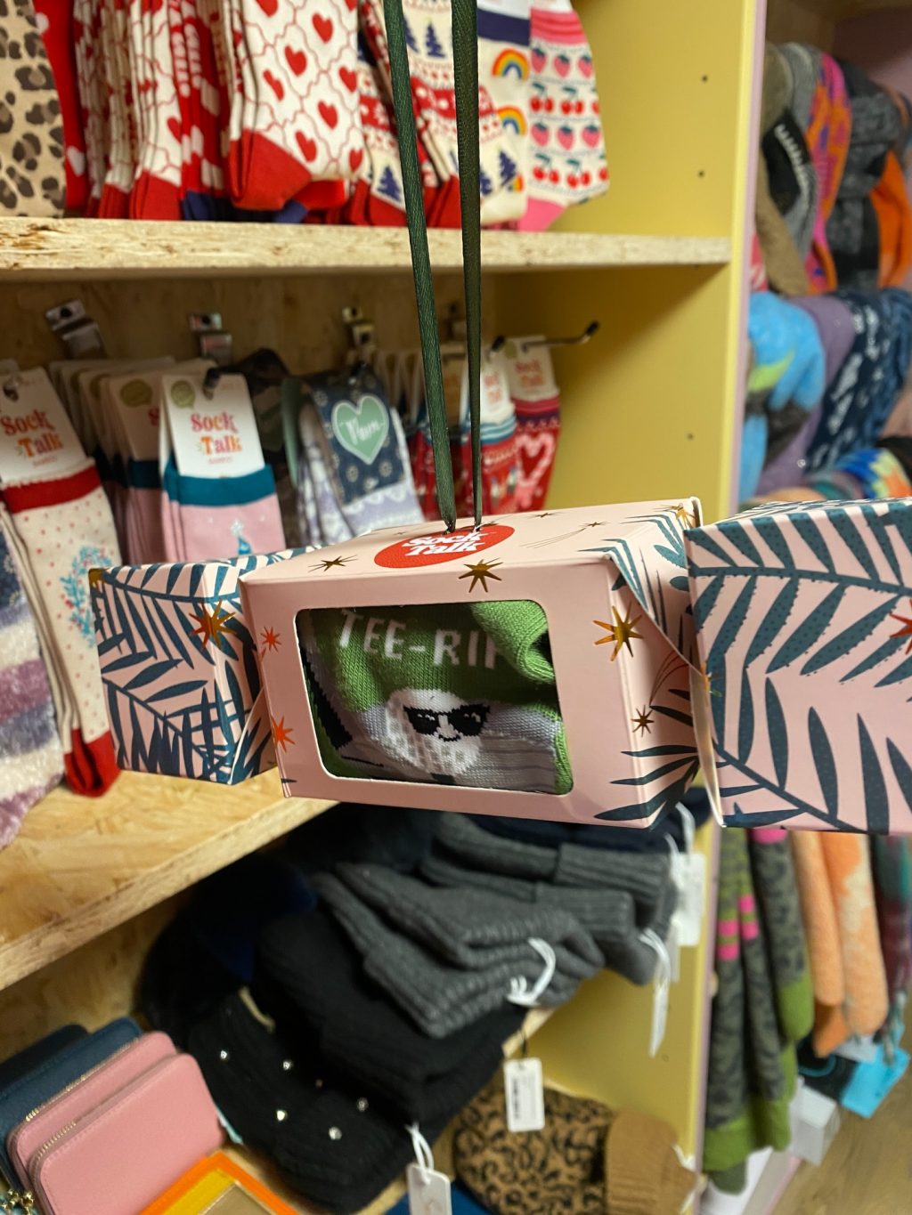 Instagram post from thegoodhomegifts. This post is in position 6.