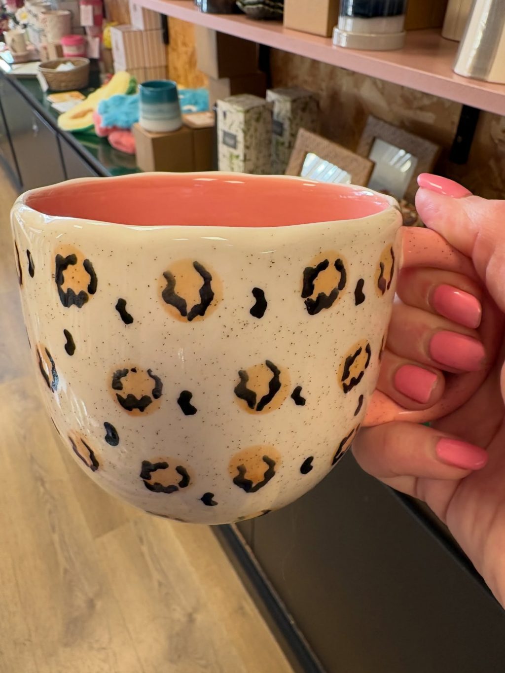 Instagram post from thegoodhomegifts. This post is in position 4.