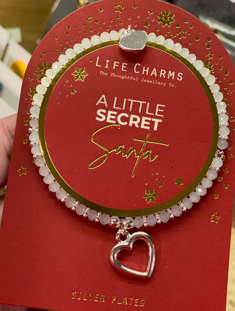 Instagram post from thegoodhomegifts. This post is in position 8.